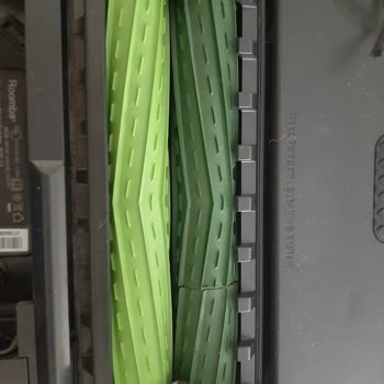 Yeni Alınan Roomba J7'nin Fırçası Yırtıldı, Garanti Kapsamı Dışında Bırakıldı