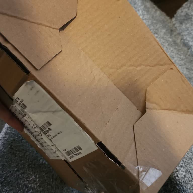 Kargo Tesliminde Ürünlerim Eksik Çıktı, İki Firma Da Çözüm Sunmadı