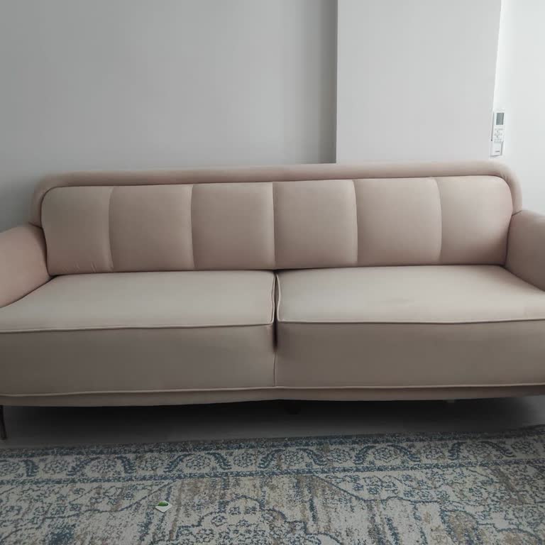 Divanev Sylvia Koltuk Takımında Sürekli Aynı Fabrika Hatası