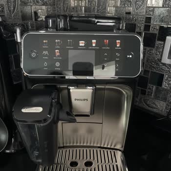 Philips Kahve Makinemin Kutusundan Bakım Yağı Çıkmadı