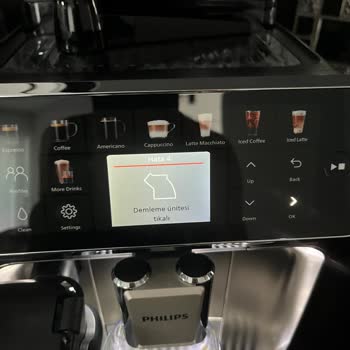 Philips Kahve Makinemin Kutusundan Bakım Yağı Çıkmadı