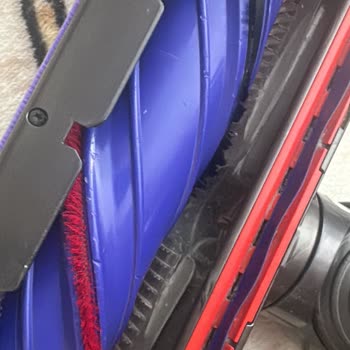 Dyson Süpürge Başlığında Kırık Ve Deformasyon, Garanti Dışı Bırakıldı