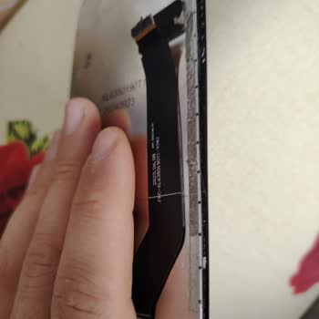 Kırık Ekran, Faturasız Ürün Ve Ani Fiyat Artışıyla Güvenim Sarsıldı