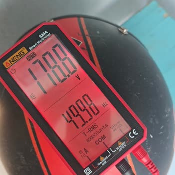 Yeşilyurt Mahallesi'nde Süregelen Voltaj Düşüklüğü Sorunu Ve Çözüm Beklentisi