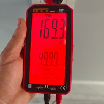 Yeşilyurt Mahallesi'nde Süregelen Voltaj Düşüklüğü Sorunu Ve Çözüm Beklentisi