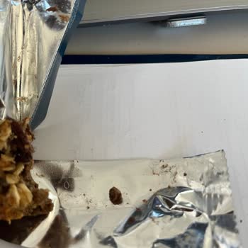 Enerji Barında Sert Cisim Dişimi Kırıyordu