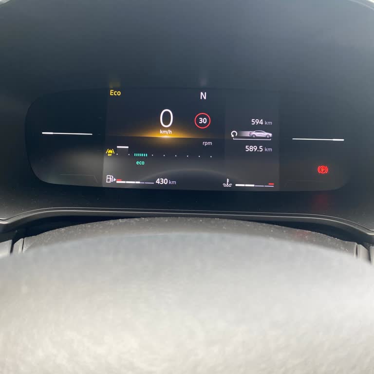 Sıfır Kilometre Megane Araçta Amortisör Sorunu Ve İlgisizlik