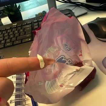 Eti Cin Bisküvisinde Plastik Parça Çıkması Güvenimi Sarsıldı