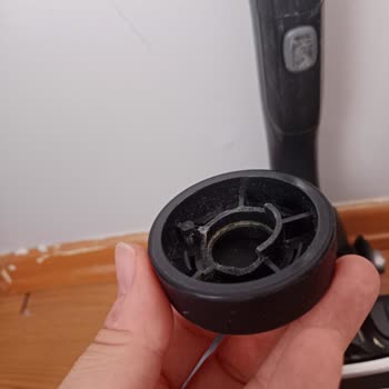 Electrolux Süpürgede Tekerlek Sorunu Ve Garanti Mağduriyeti