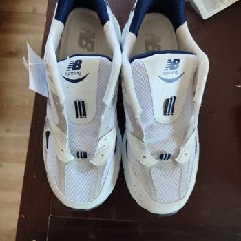 Eksik Ürün, Sıfır İlgi: Bağcıksız Ayakkabı Mağduriyeti