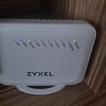 Kurulumdan Beri İnternet Işığı Sürekli Kesiliyor İlgisizlik Can Sıkıyor