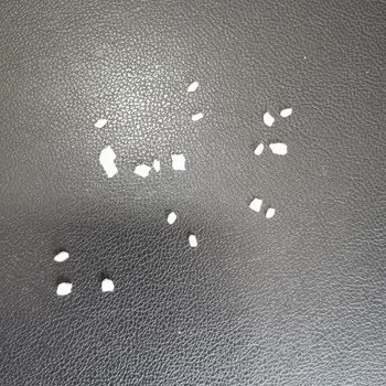 Reebok Ayakkabıda Kısa Sürede Yırtılma Ve FLO Mağazasının İlgisizliği