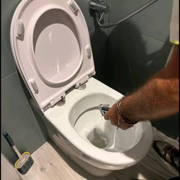 Airbnb Roma: Требование компенсации и несанкционированный вход в жильё