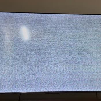 Arızalı TV İçin İade Talebim Bir Haftadır Sonuçlandırılmıyor, Mağdur Ediliyorum