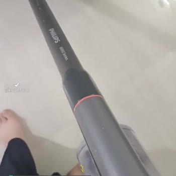 Philips Dik Süpürgenin Takma Yeri Sallanıyor