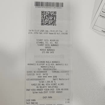 Deichmann Valizimdeki Tutamaç Sorunu İçin İade Talebim Oyalandı