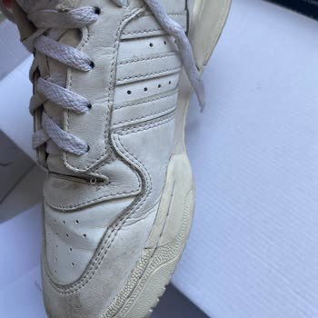 Adidas Mağazasında Garanti Sürecinde Yaşanan Sorumsuzluk Ve Ayakkabımın Hasar Görmesi