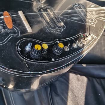 Sipariş Edilen Sazın Beklentileri Karşılamaması Ve İletişim Sorunu