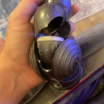 Dyson Başlığı Garanti Bitince Kırıldı, Yüksek Ücret Talebiyle Mağdur Oldum
