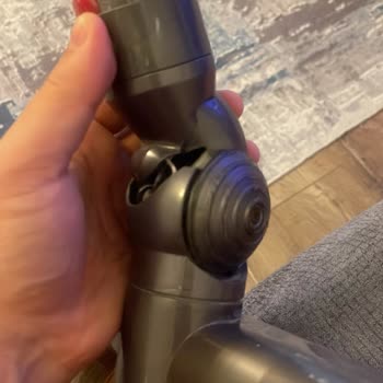 Dyson Başlığı Garanti Bitince Kırıldı, Yüksek Ücret Talebiyle Mağdur Oldum