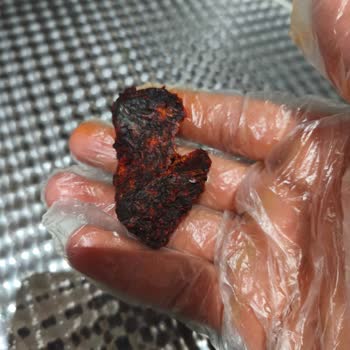 Hazır Etli Çiğköfte Setinden Çıkan Kurumuş Salça Hayal Kırıklığı Yarattı