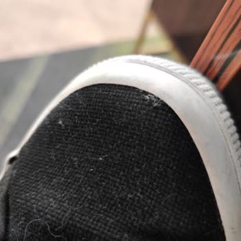 Superga Ayakkabılar Kısa Sürede Delindi, Para İadesi İstiyorum