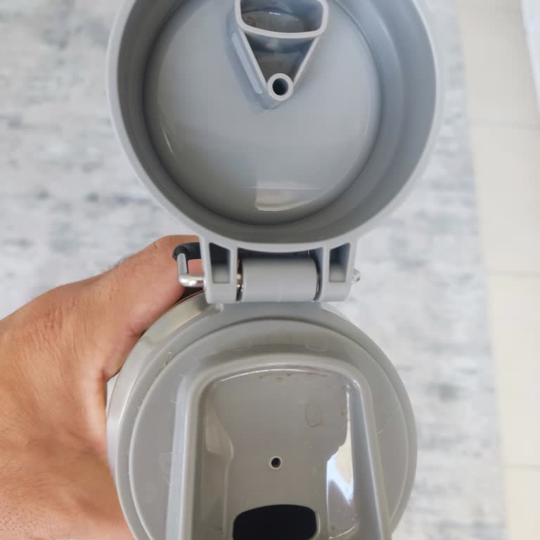 Stanley Termosun Kapağındaki Plastik Parça Düştü, Vakum Sorunu Yaşıyorum