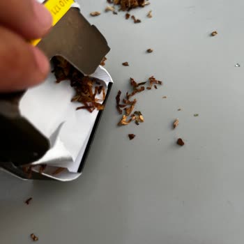 Marlboro Sigara Paketlerinde Sürekli Boş Ve Kalitesiz Ürün Sorunu