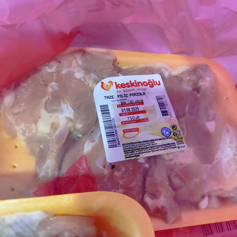 Bozuk Piliç Pirzola Ve Yetersiz Destek Nedeniyle Mağduriyet