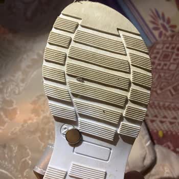 Çocuk Ayakkabısında Unutulan Alarm Nedeniyle Yaşanan Sorun