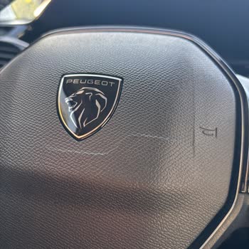 Peugeot 408 Direksiyonunda Oluşan Çatlak Ve Garanti Sorunu