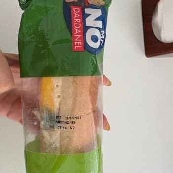 Dardanel Son Kullanma Tarihi Geçmemiş Sandviçte Küf Şoku Ve İlgisiz Müşteri Hizmeti