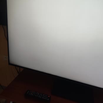 TCL Televizyonumda Ekran Kararması Var, Servis ve Müşteri Hizmetleri Çözüm Sunmuyor