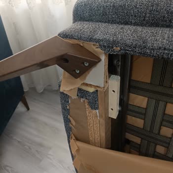 Doğtaş Mobilya Aldığım Koltuk Takımının Ayakları Ve Minderleri İlk Günden Sorunlu Çıktı