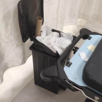 Hastane Hijyen Sorunu Ve Yetersiz Tedavi Deneyimi