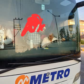 Hamile Yolcuya Muavinden Saygısız Davranış Ve Tehdit