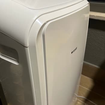 Portatif Klima Sıcak Hava Borusu Perdemi Eritti, Yangın Tehlikesi Yaşadım