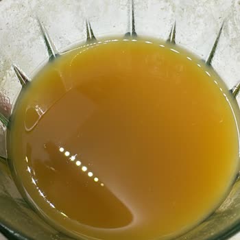 Tamek Son Kullanma Tarihi Geçmemiş Meyve Suyunda Pas Kokusu Ve Kötü Tat Deneyimi