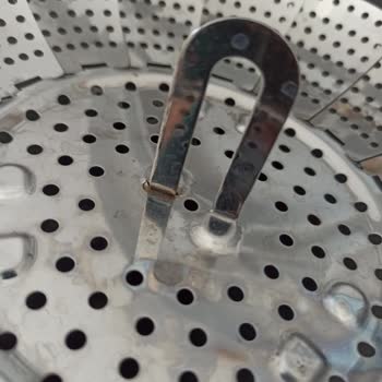 Ikea Buharda Pişirici Paslandı, Sağlığımız Tehlikede