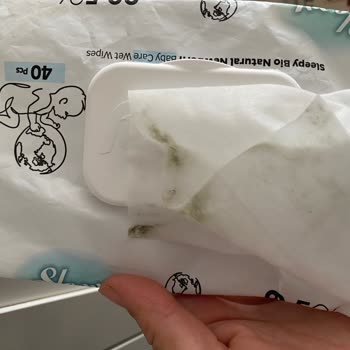 Sleepy Yenidoğan Islak Mendillerde Küfe Benzeri Maddeler Ve Güven Sorunu