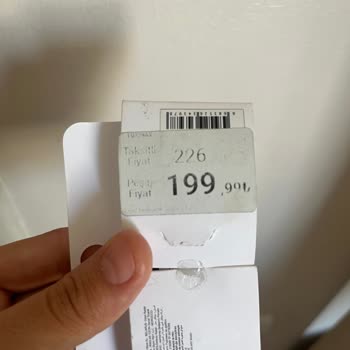 Çelik Diye Satılan Küpe Paslandı Ve Sağlığımı Olumsuz Etkiledi