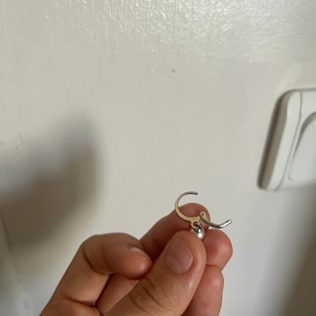 Çelik Diye Satılan Küpe Paslandı Ve Sağlığımı Olumsuz Etkiledi