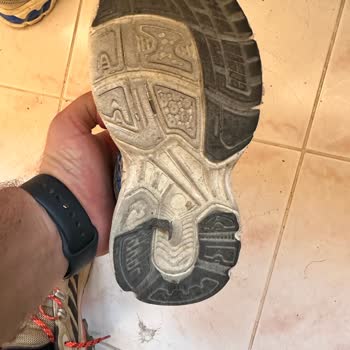 Greyder Ayakkabı 2 Ayda Yıprandı, İki Kez Red Cevabı Aldım