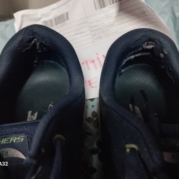 Kısa Sürede Yırtılan Skechers Ürünüm İçin Destek Alamadım