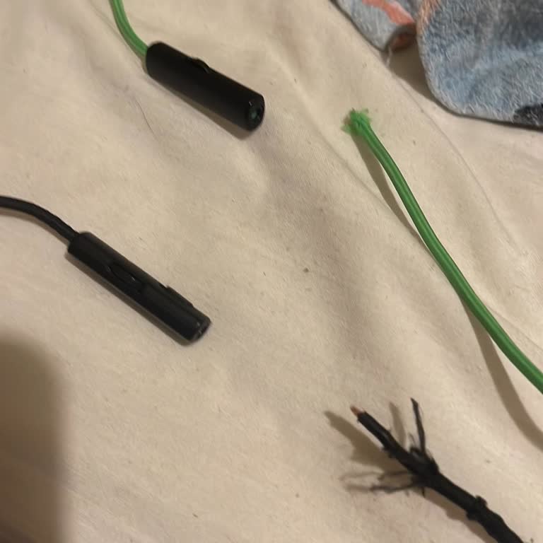 Auriculares Razer se rompen dos veces en el mismo lugar, busco solución