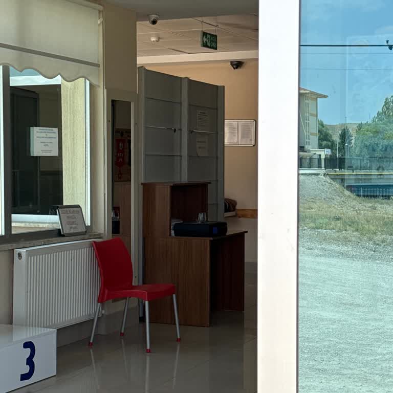 Randevu Sistemindeki Aksaklıklar Yüzünden Havuza Erişim Çok Zorlaşıyor