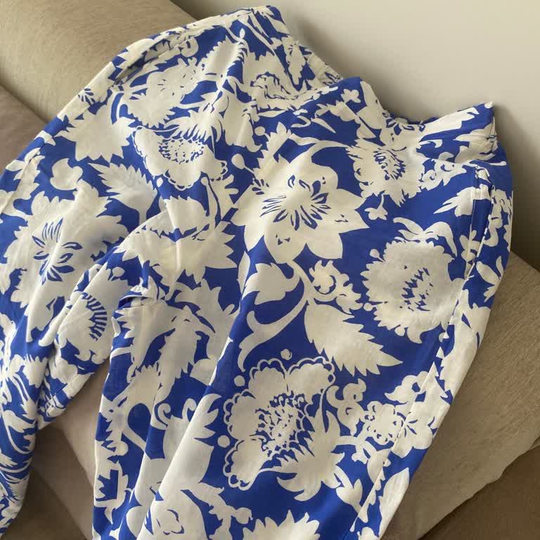 Bir Kez Giyilen Pantolonda Aşırı Diz İzi Ve Bollaşma Sorunu