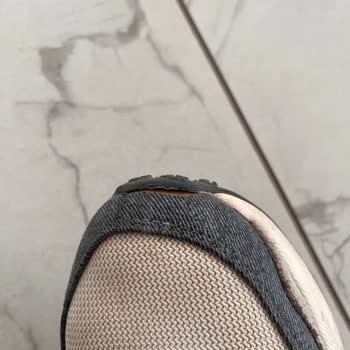 Üç Ayda Yıpranan Kaliteli Marka Ayakkabı Hayal Kırıklığı Yarattı