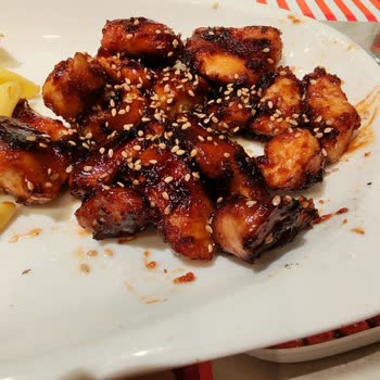 Çanakkale Tavuk Dünyası’nda İlgisizlik Ve Kalitesiz Hizmet Hayal Kırıklığı Yarattı