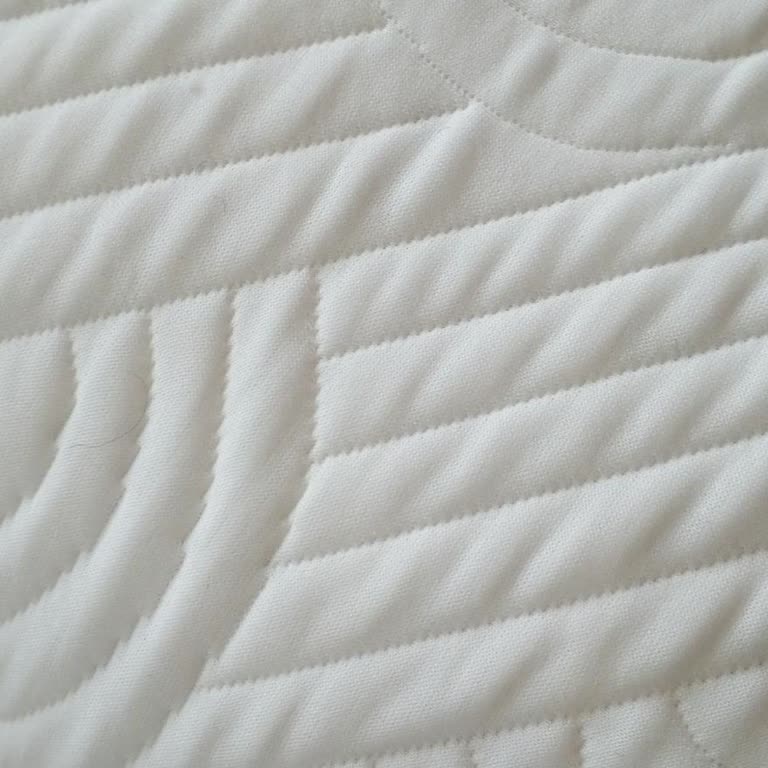 Kullanılmış Ve Kirli Yastık Gönderdiler Müşteri Hizmetleri İlgilenmedi